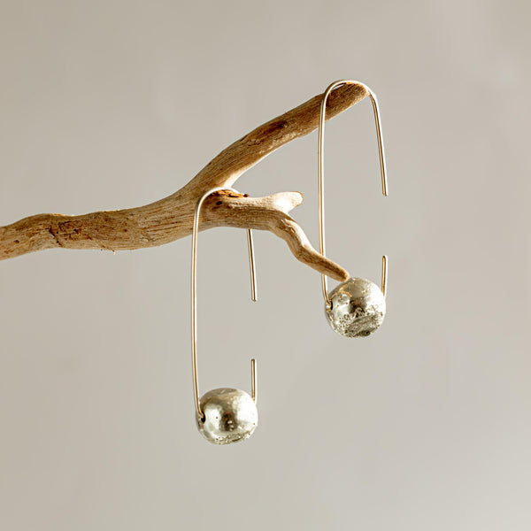 Memento Collection - Suspend earrings, silver