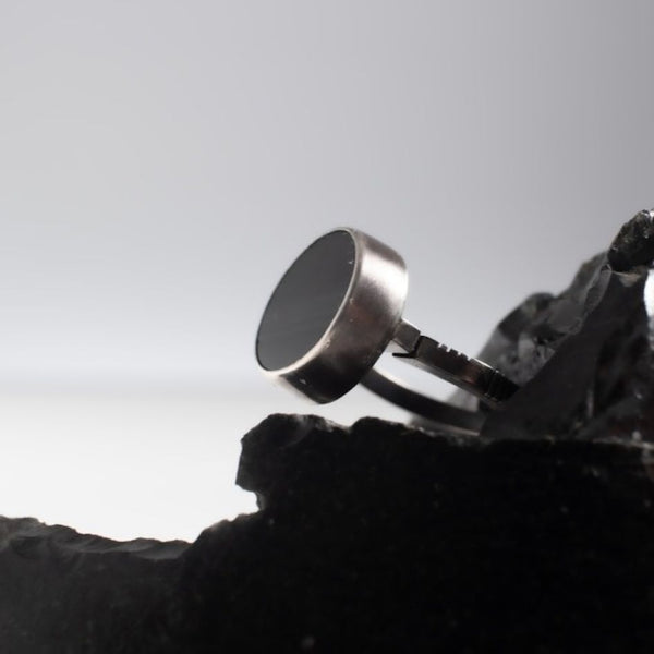 Stone Ogham ring  - Obsidian